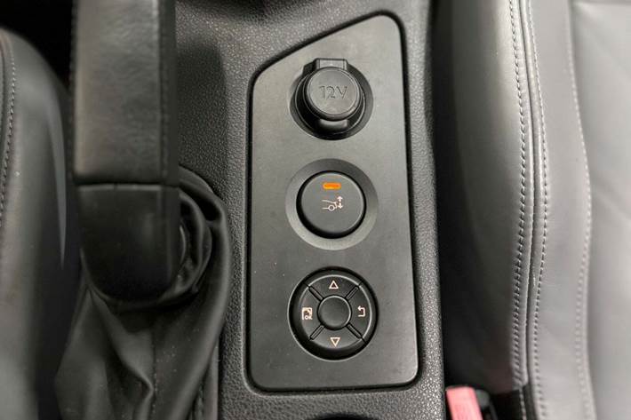 Sort Peugeot RCZ fra 2010