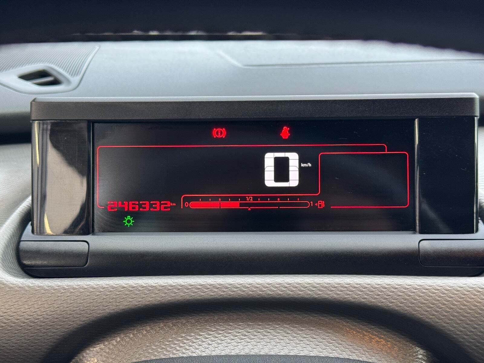 Hvid Citroën C4 Cactus fra 2015