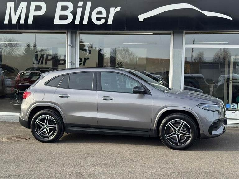 Mercedes EQA300 AMG Line 4Matic