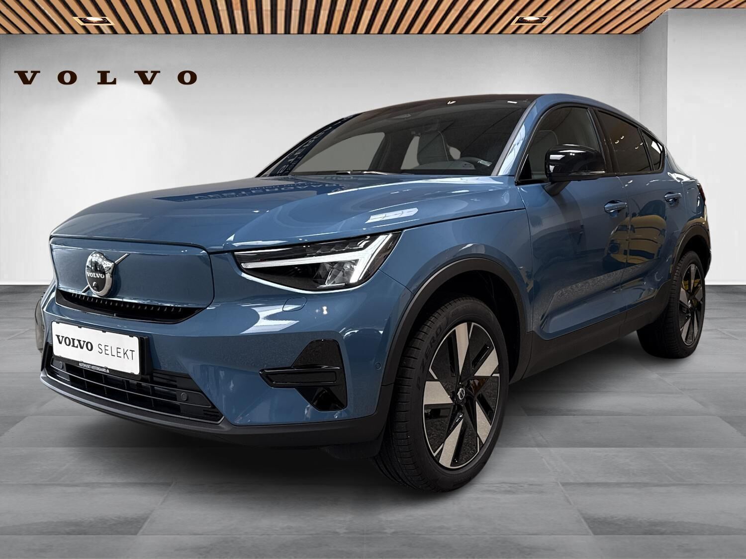 Volvo EC40 Extended Range Core