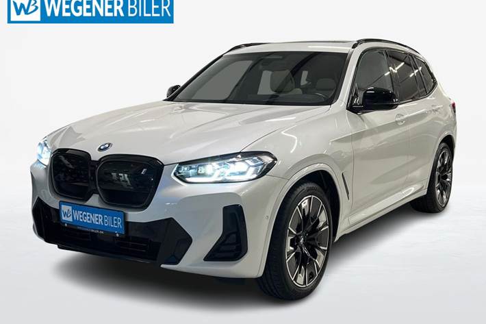 Hvid BMW iX3 fra 2023