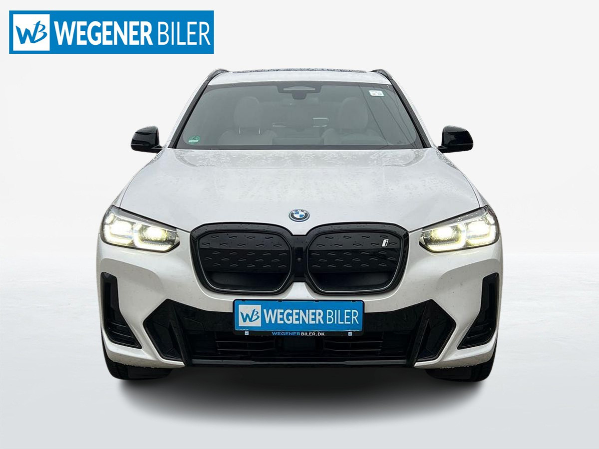 BMW iX3 Charged Plus M-Sport