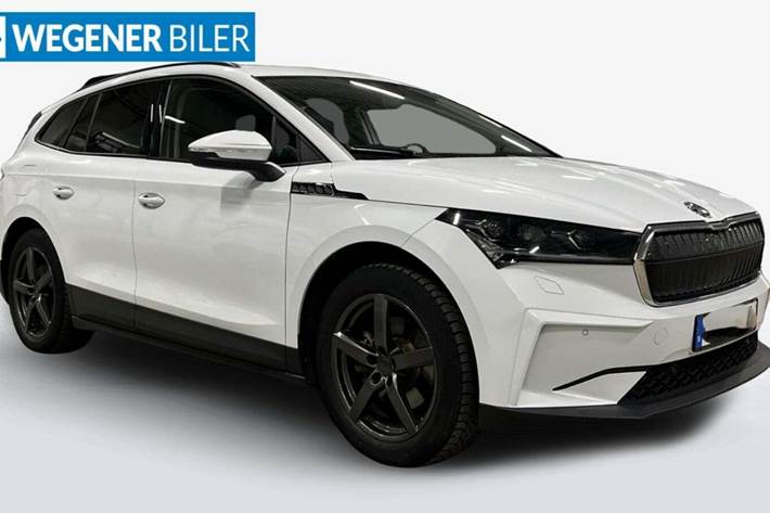 Hvid Skoda Enyaq fra 2023