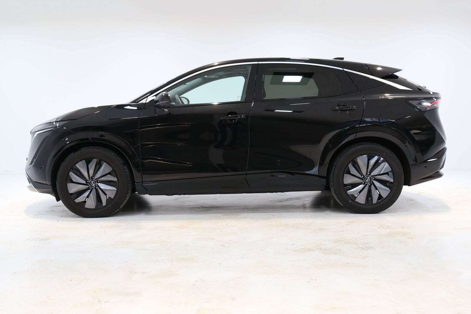 Nissan Ariya 87 Advance