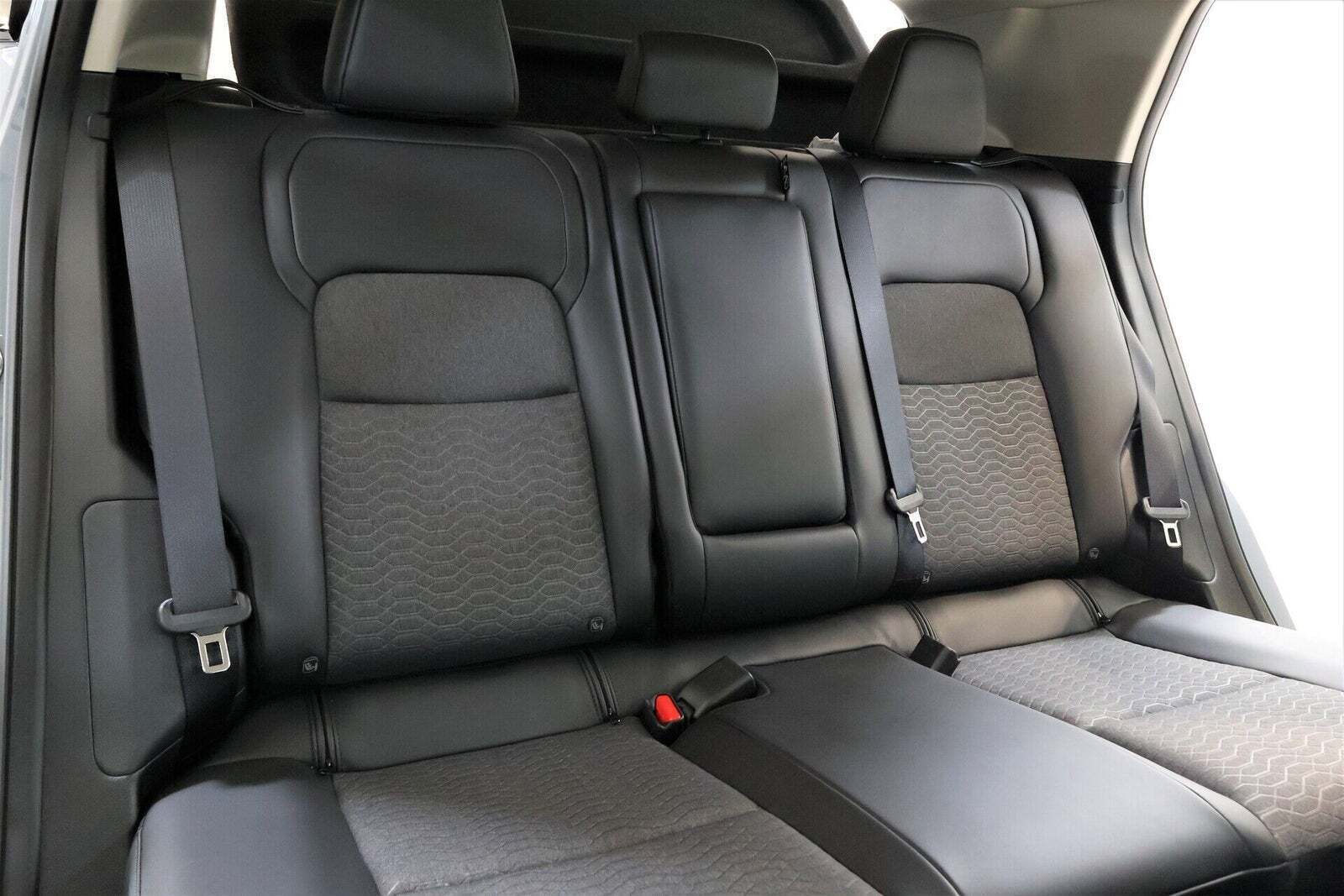 Sort Nissan Ariya fra 2024