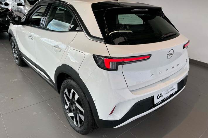 Hvid Opel Mokka-e fra 2024