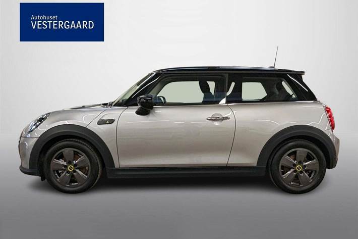 Sølv Mini Cooper E fra 2024