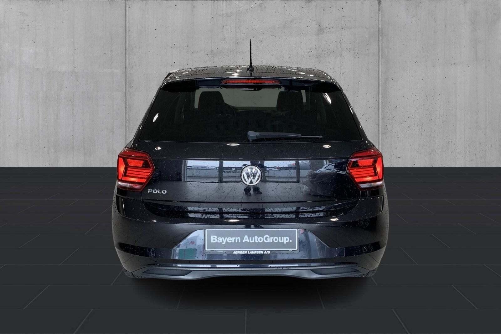 Sort VW Polo fra 2020