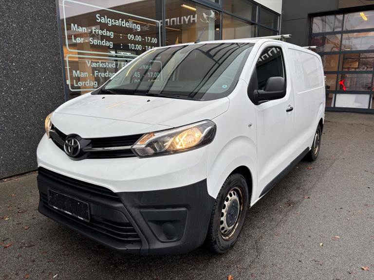 Toyota ProAce 1,6 D 115 Medium Comfort