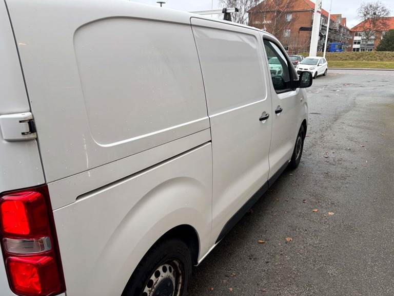 Toyota ProAce 1,6 D 115 Medium Comfort