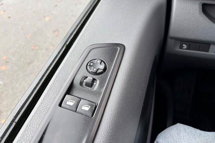 Hvid Toyota ProAce fra 2018