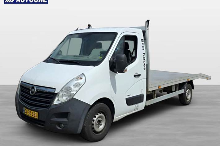 Hvid Opel Movano fra 2016