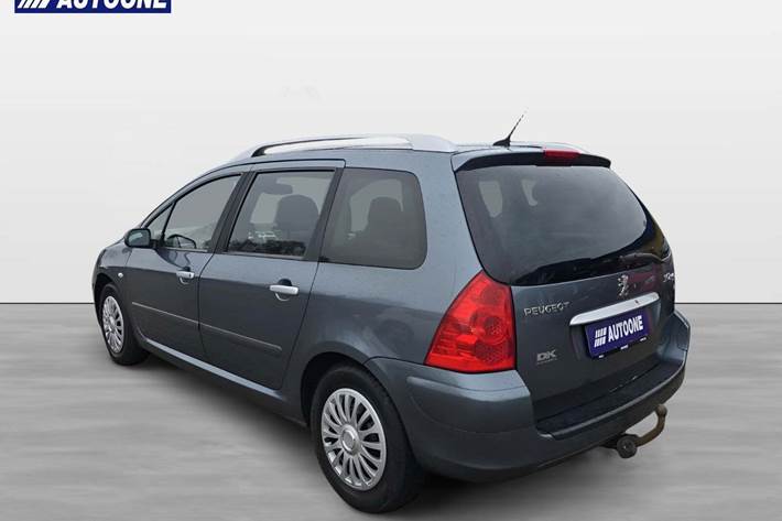 Grå Peugeot 307 fra 2007