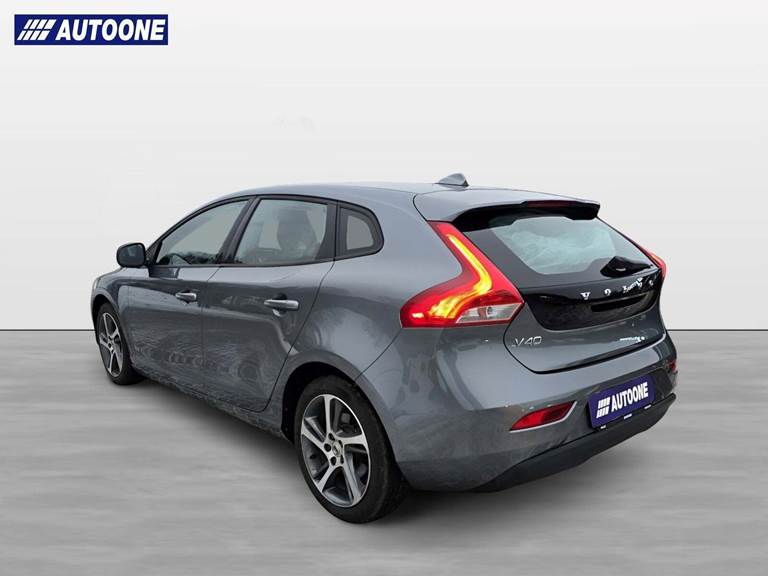 Volvo V40 2,0 D2 120 Momentum