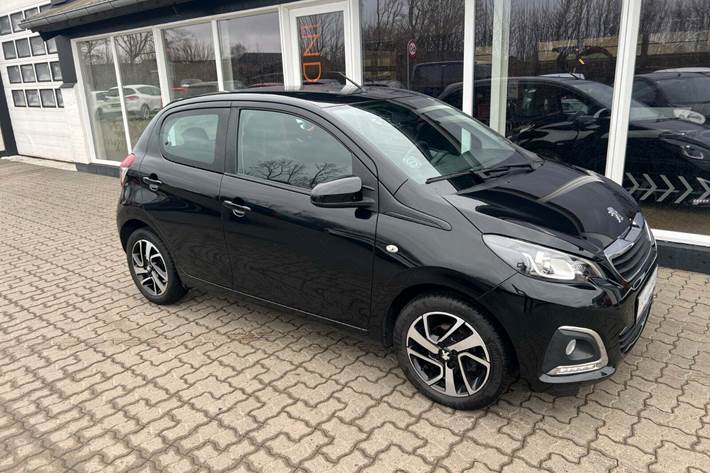 Sort Peugeot 108 fra 2018