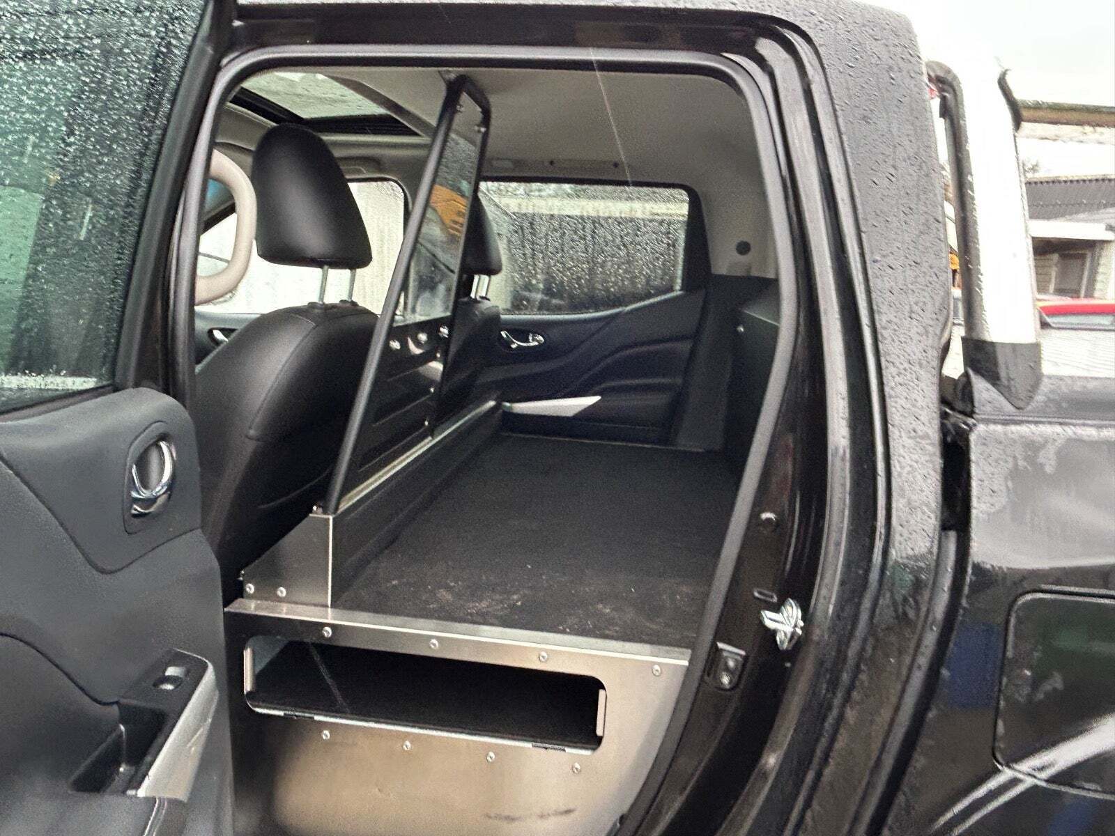 Nissan Navara 2,3 dCi 190 Db.Kab Tekna