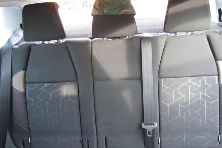 Grå Peugeot 2008 fra 2014