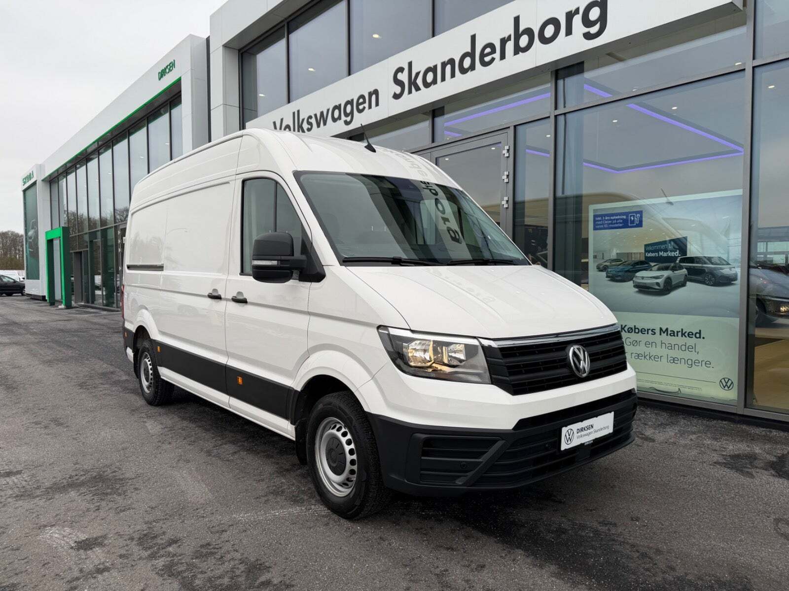 VW Crafter 35 2,0 TDi 177 Kassevogn L3H3 aut.