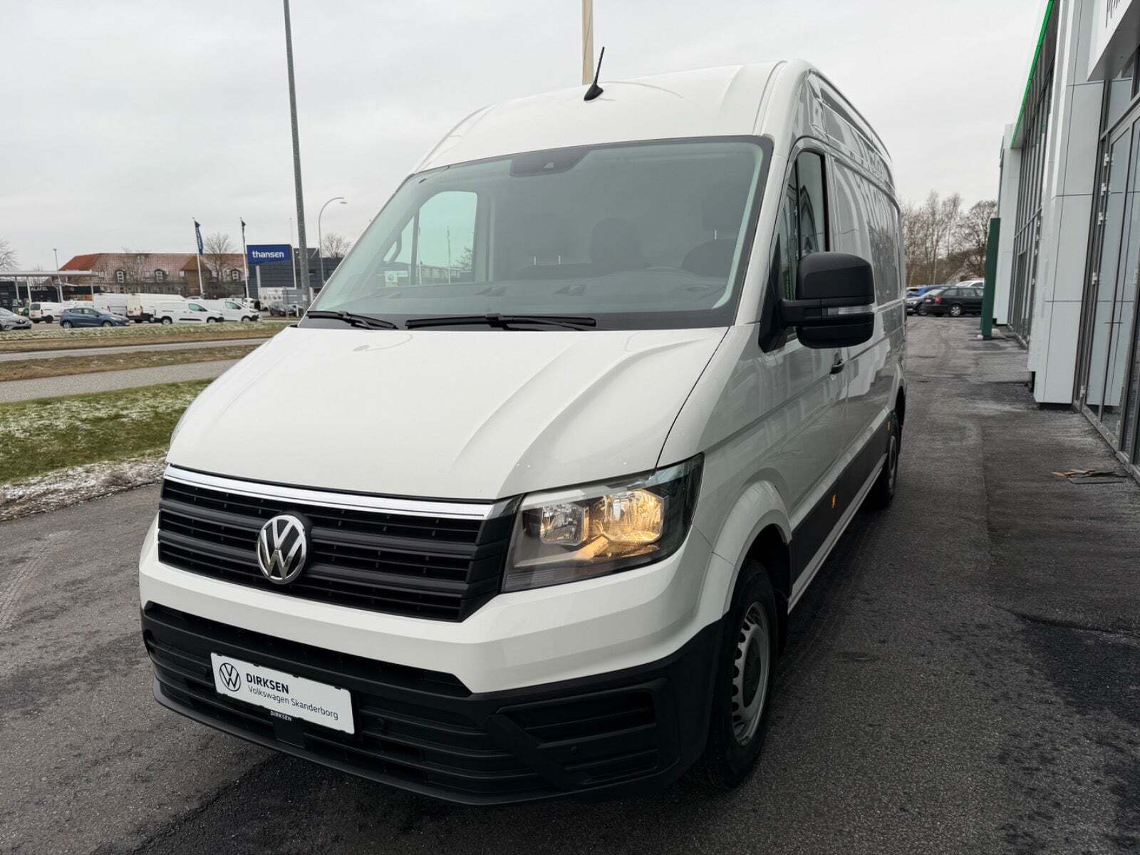 VW Crafter 35 2,0 TDi 177 Kassevogn L3H3 aut.