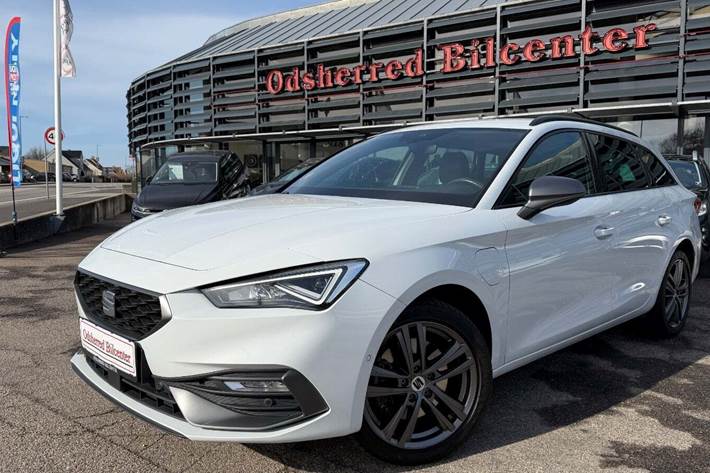 Hvid Seat Leon fra 2021