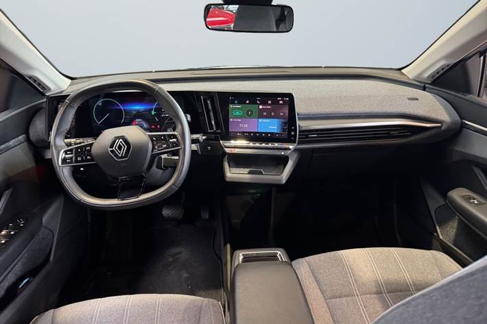 Hvid Renault Megane E-Tech fra 2022