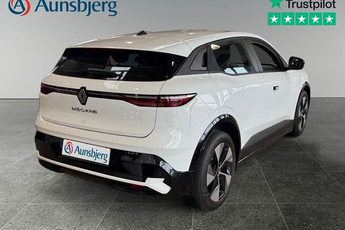 Hvid Renault Megane E-Tech fra 2022