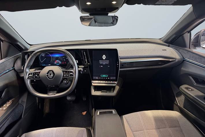 Hvid Renault Megane E-Tech fra 2022