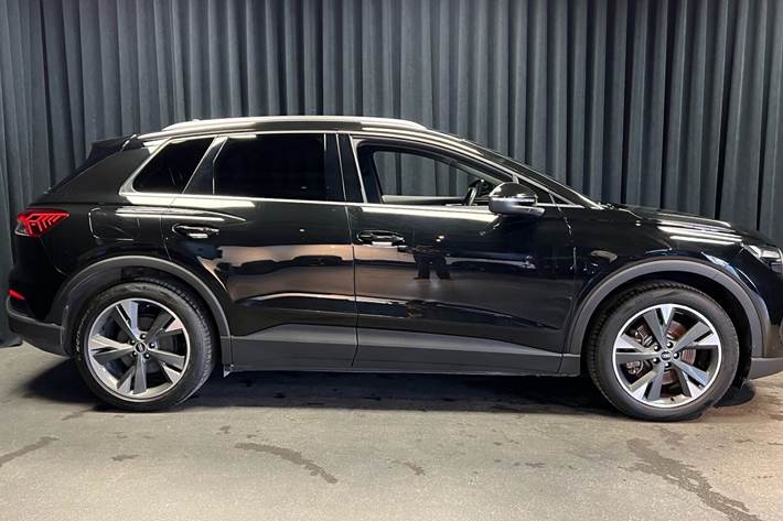 Sort Audi Q4 fra 2023