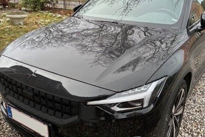 Sort Polestar 2 fra 2022