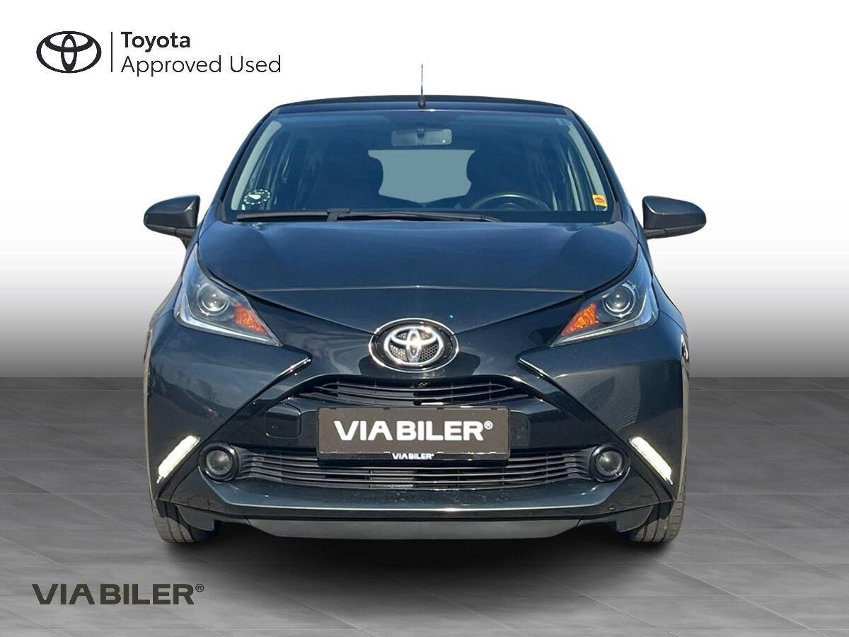 Toyota Aygo 1,0 VVT-I X-Sky 69HK 5d