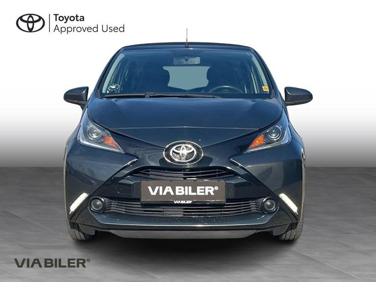 Toyota Aygo 1,0 VVT-I X-Sky 69HK 5d