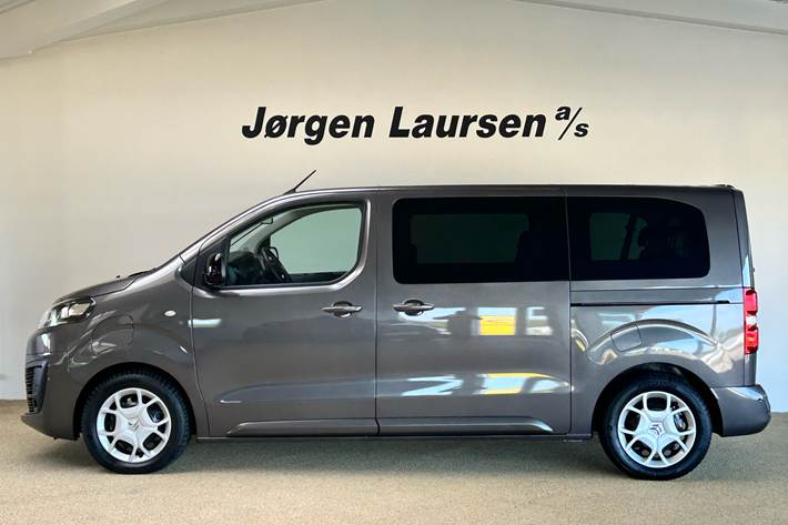 Grå Citroën ë-SpaceTourer fra 2023