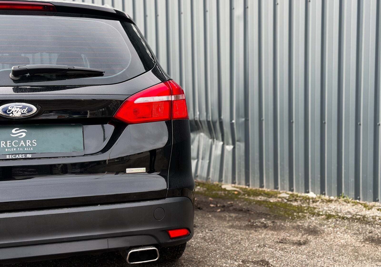 Sort Ford Focus fra 2016