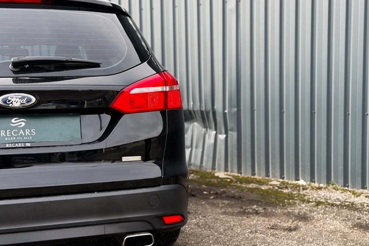Sort Ford Focus fra 2016