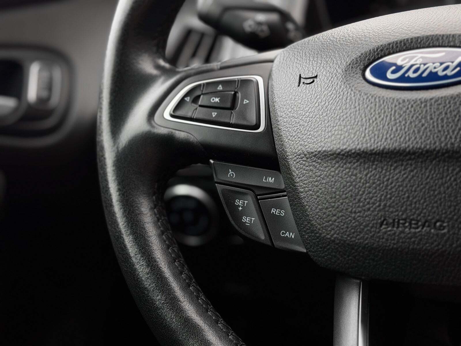 Sort Ford Focus fra 2016