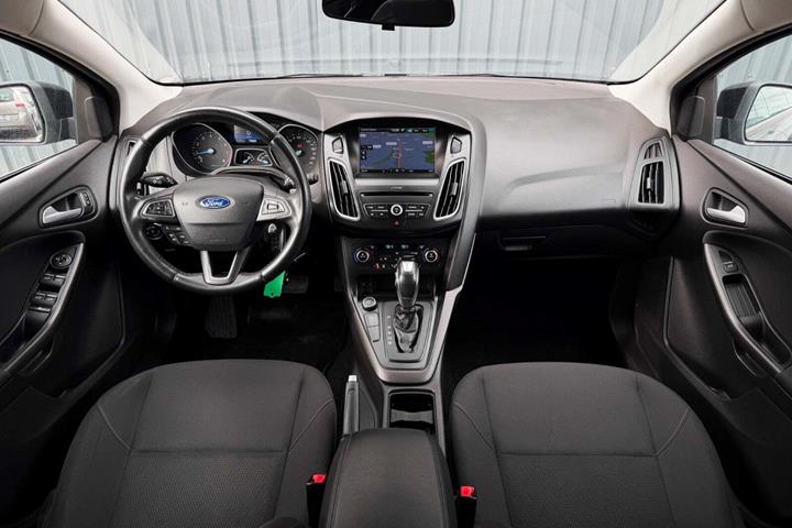 Sort Ford Focus fra 2016