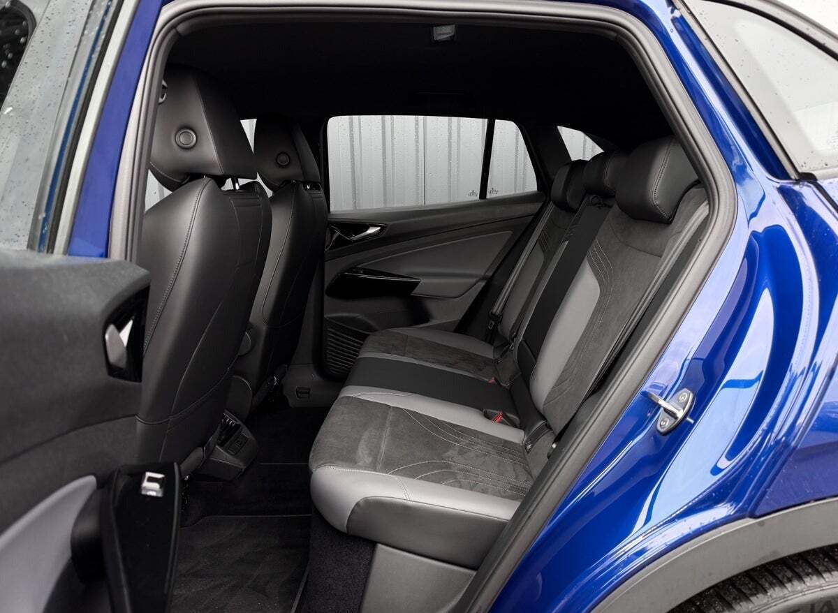 Blå VW ID.4 fra 2022