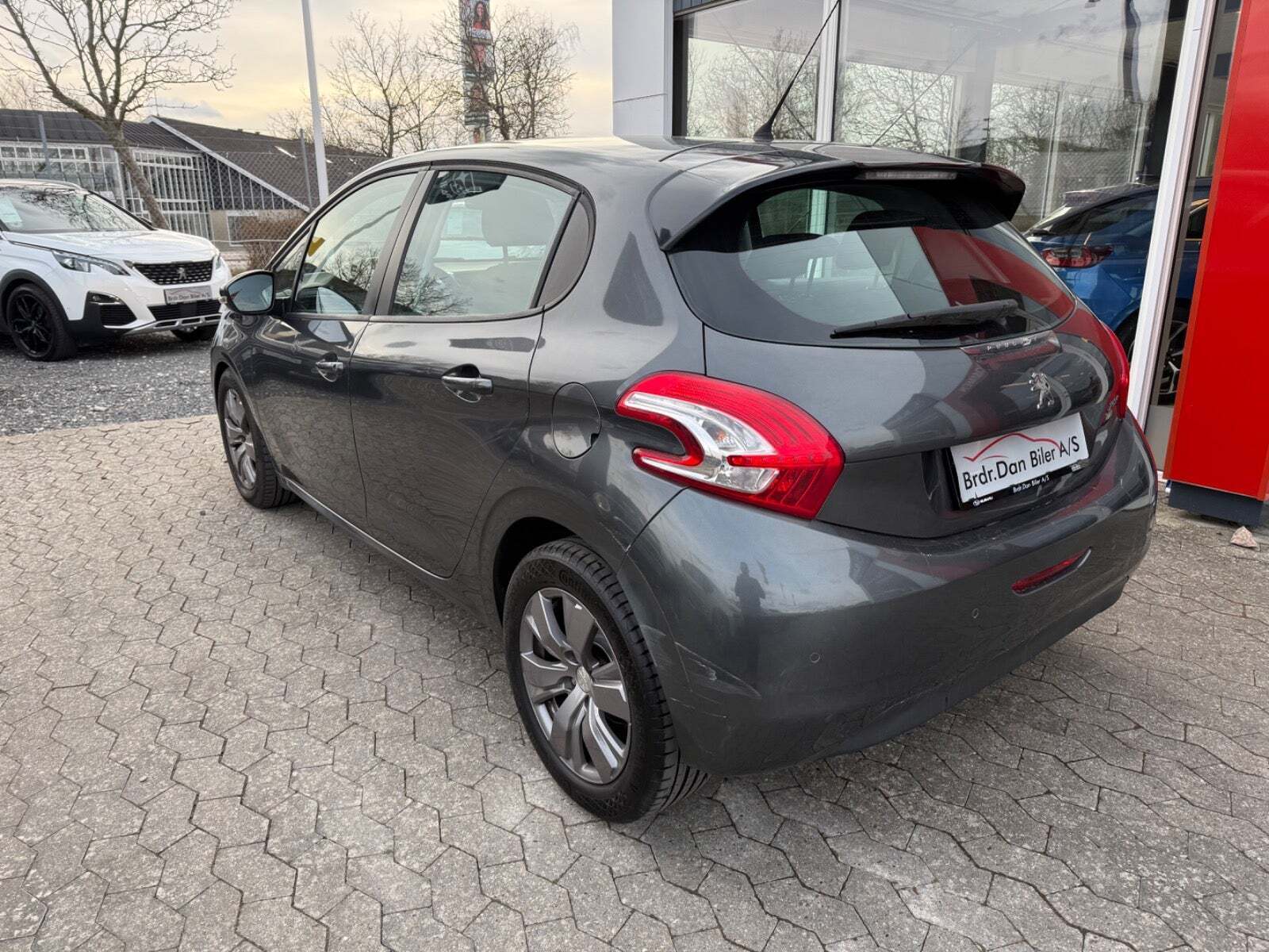 Peugeot 208 1,6 e-HDi 92 Active