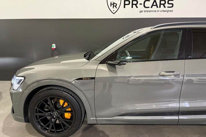 undefined Audi e-tron fra 2023