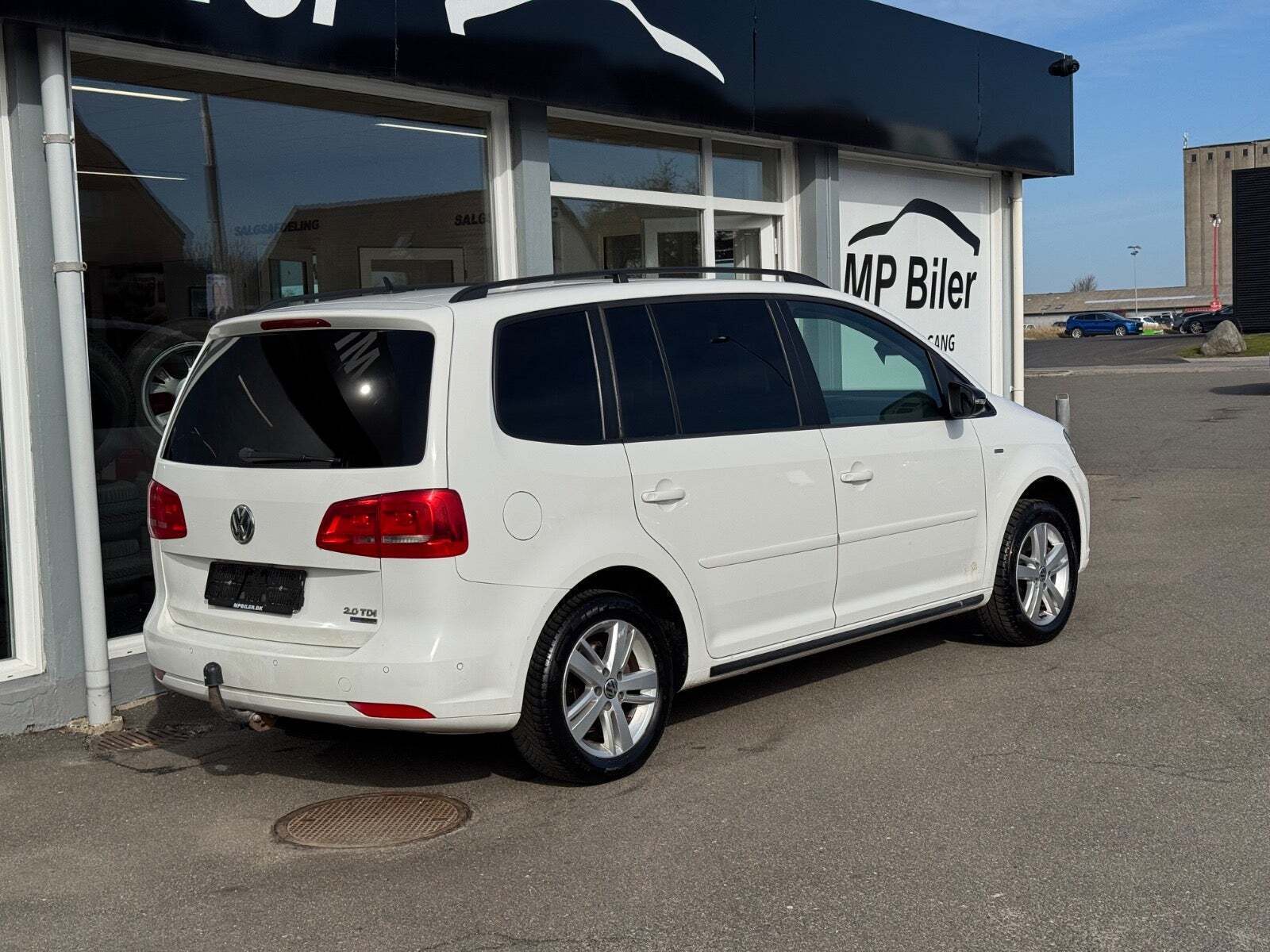 VW Touran 2,0 TDi 140 Comfortline BMT Van