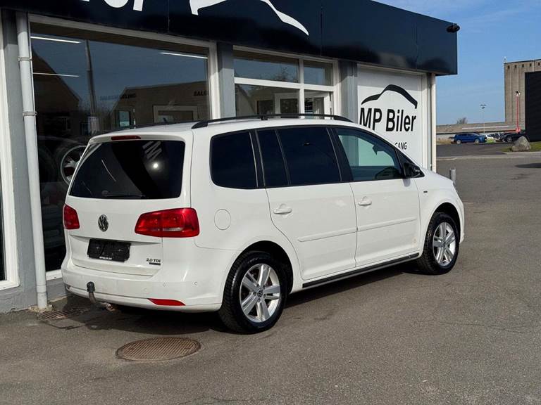 VW Touran 2,0 TDi 140 Comfortline BMT Van