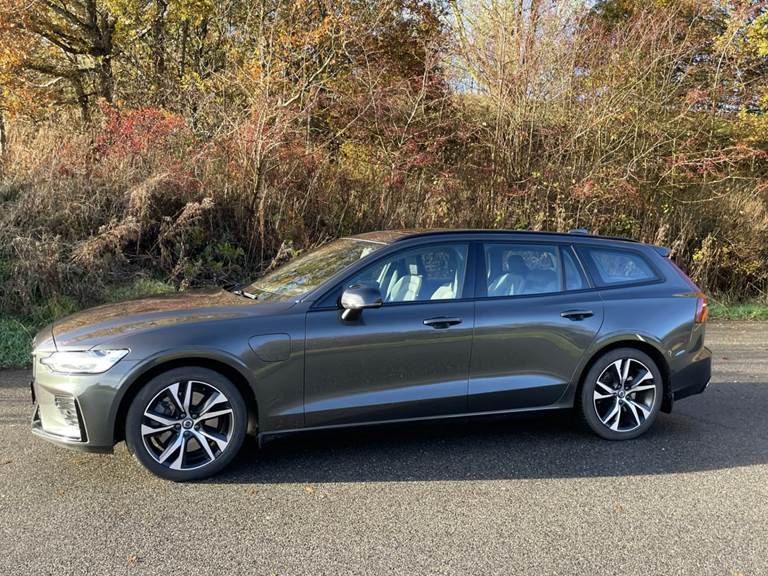 Volvo V60 2,0 T6 ReCharge R-Design aut. AWD