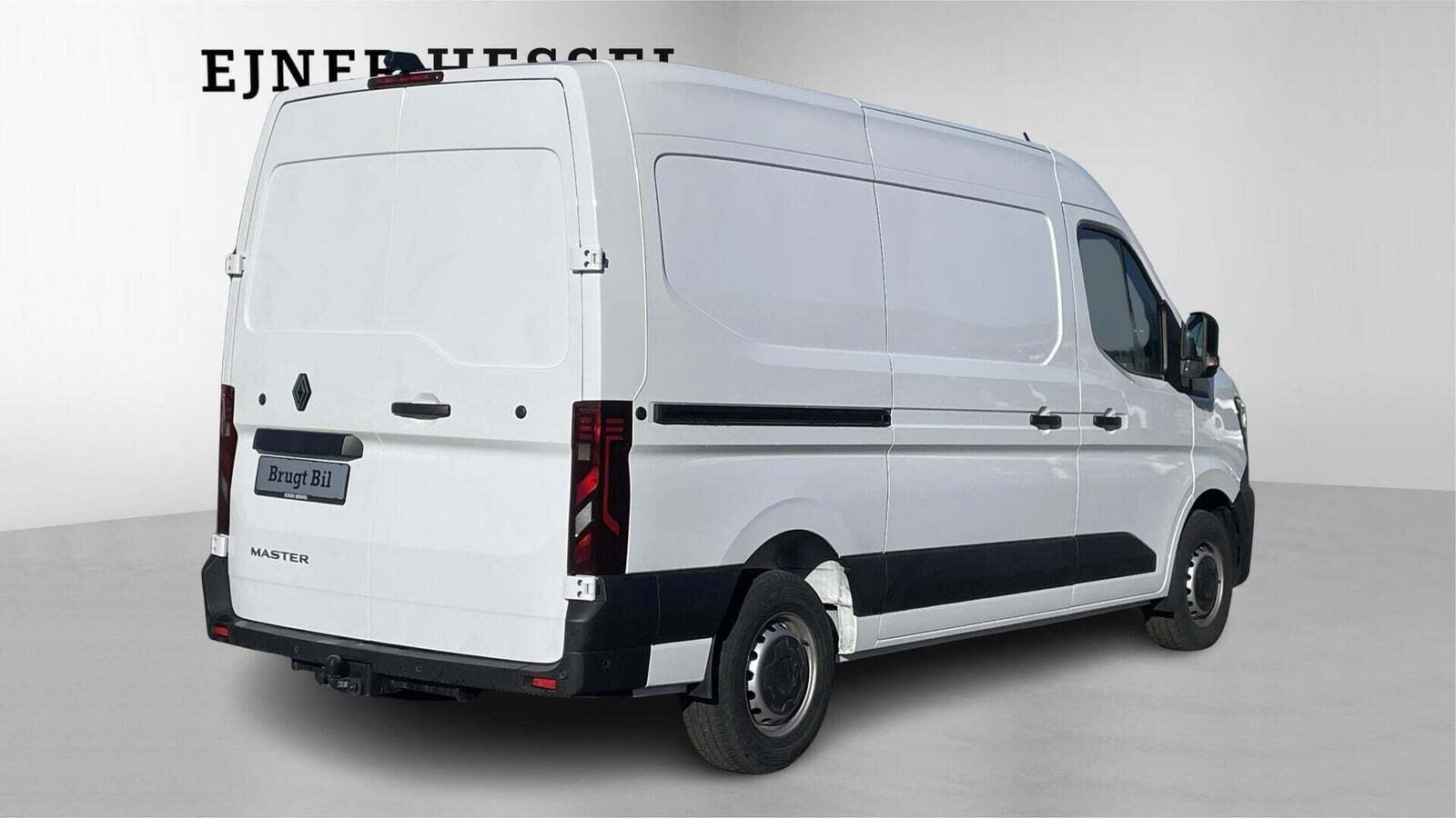 Hvid Renault Master V T33 fra 2025