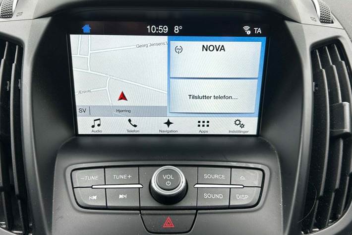 Hvid Ford Kuga fra 2017