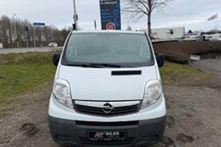 undefined Opel Vivaro fra 2011