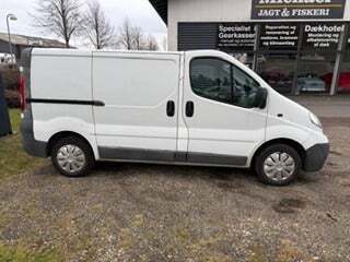 undefined Opel Vivaro fra 2011