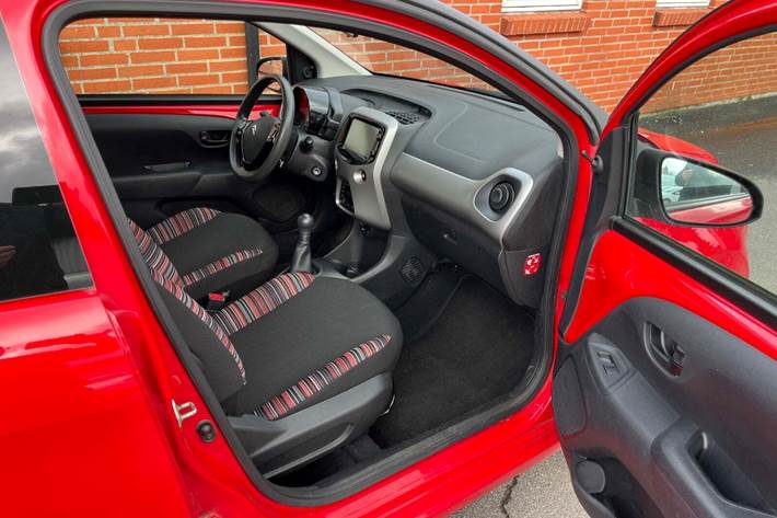 Rød Citroën C1 fra 2017