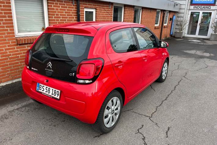 Rød Citroën C1 fra 2017