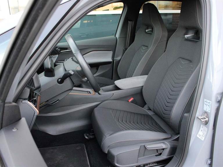 Cupra Born 58 e-Boost