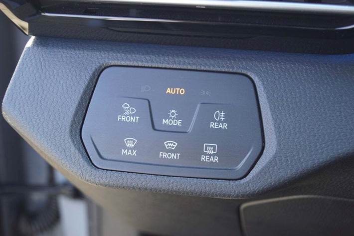 Grå VW ID.4 fra 2022